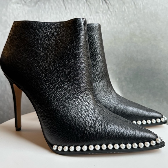🌸KARL LAGERFELD🌸 Cyron Studded Leather Stiletto Booties Size:6 - Picture 7 of 10